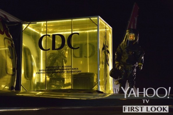 the-strain-corey-stoll-600x399