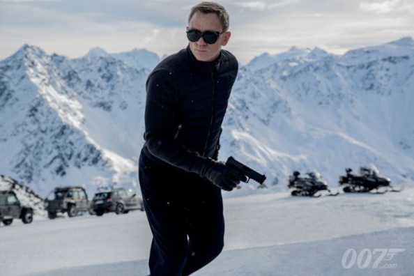 Spectre-James-Bond-700x467